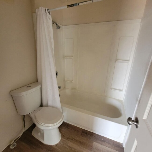 Photo - 2217/2219 E Weile Unit 2219