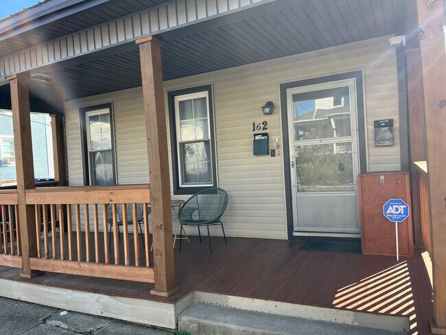 Photo - 162-201 E Front St Unidad 201