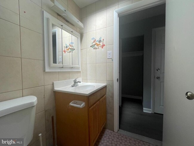 Photo - 2331 Hoffnagle St Unidad 2ND FL