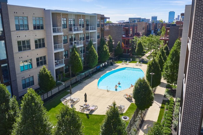 The Foundry at Jeffrey Park Pool - Iron Works at Jeffrey Park Apartments