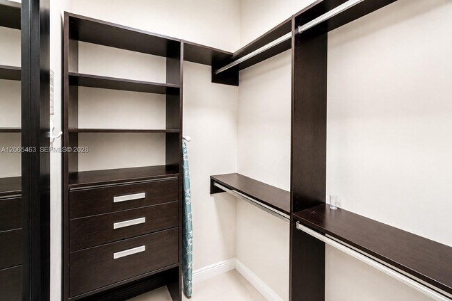 Photo - 7930 East Dr Unit 1007