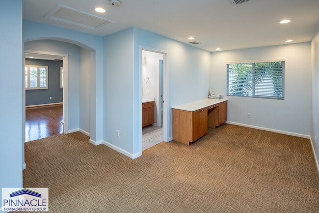 Photo - 91-1010 Kaiwana St