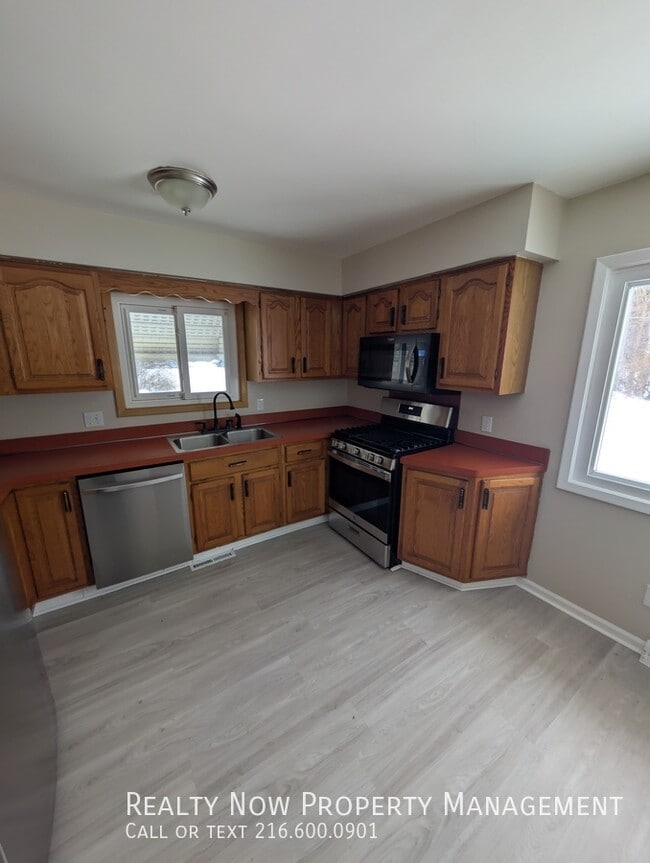 Photo - 12517 Park Knoll Dr