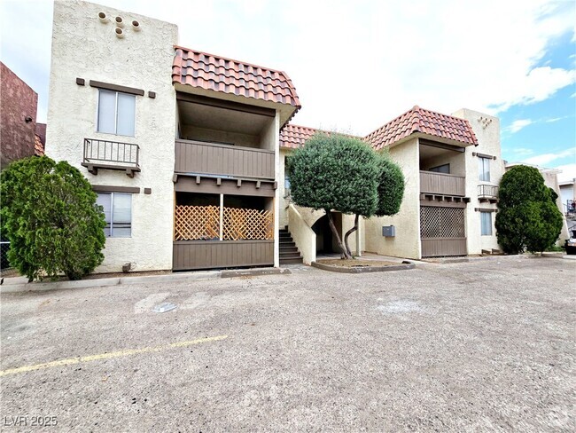 Building Photo - 5357 Del Gado Dr Unit D Rental