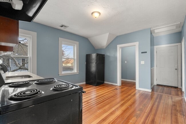Photo - 170 Allston St Unit 3