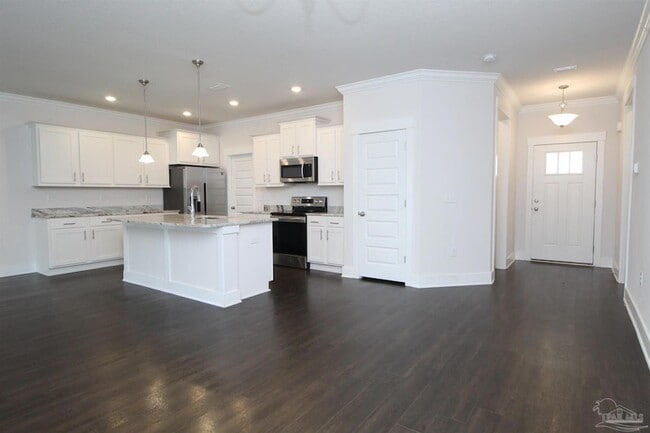 Photo - 717 Brambling Ct