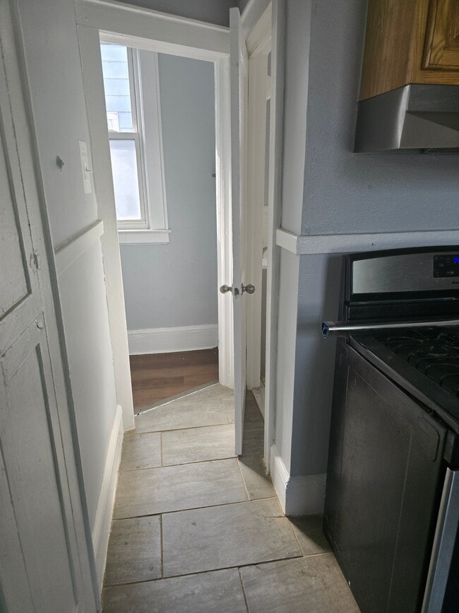 73 Laventhal Ave
