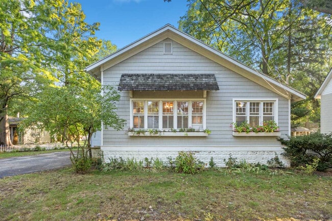 Photo - 630 Pleasant St Unidad ID1317409P
