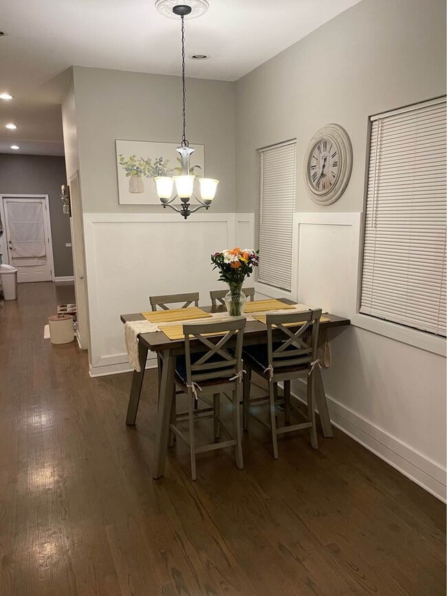 Building Photo - 1718 N Campbell Ave Unit 1