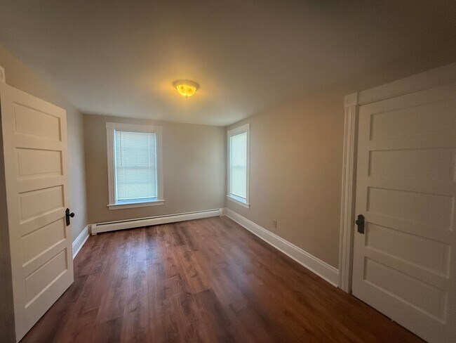 Photo - 293 Hayward St Unidad 1