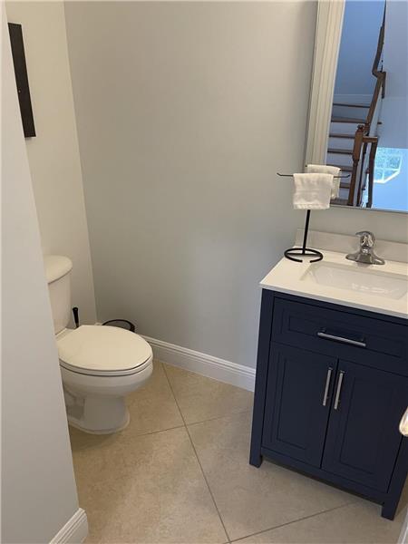 Photo - 3213 NE 5th St Unidad #102