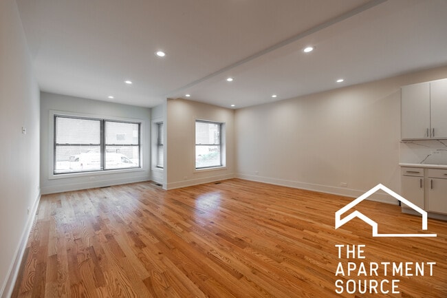 Building Photo - 652 W Gordon Terrace Rental