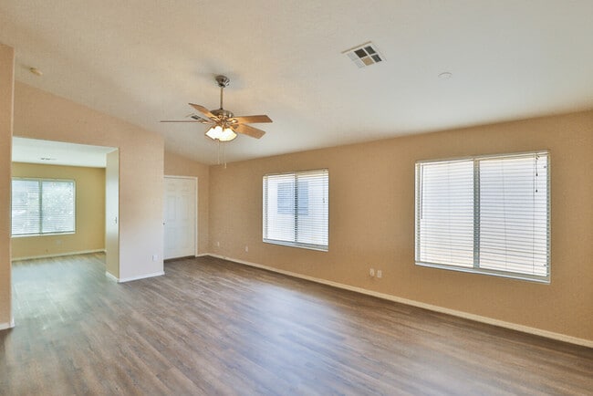 Photo - 14919 N 149th Dr