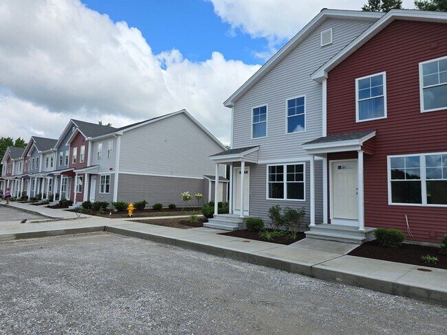 Photo - Megway Ct. (2-5) Unit 5E