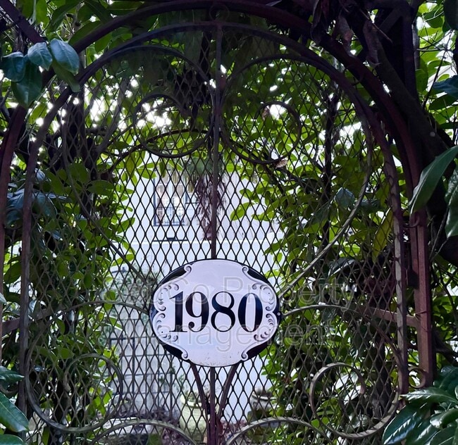 Photo - 1980 SW Terrace Dr