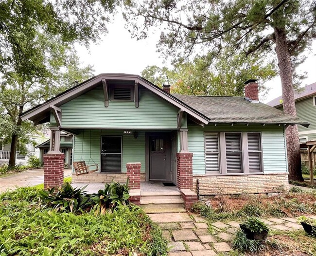 Photo - 1222 W 25th St House