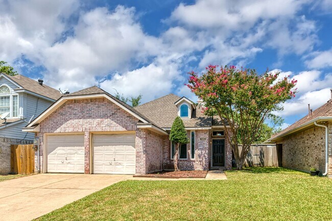 Building Photo - 1329 Maywood Ct