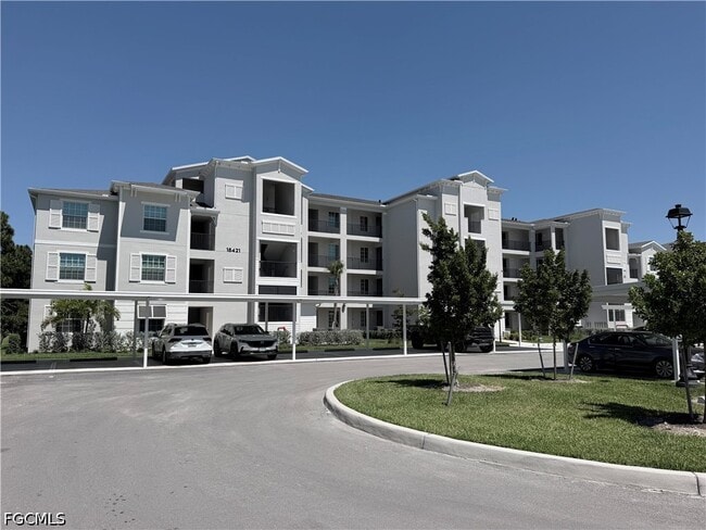 Building Photo - 18421 Copperhead Dr Unit 222
