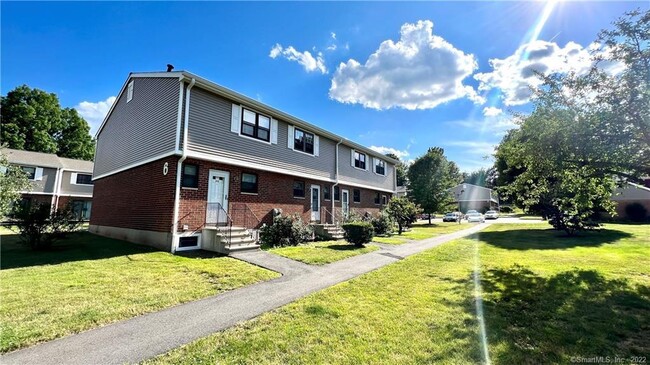 Photo - 315 Hampton Ct Condo Unit 315