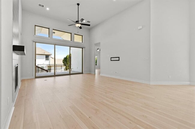 Photo - 19520 Diversion Cir