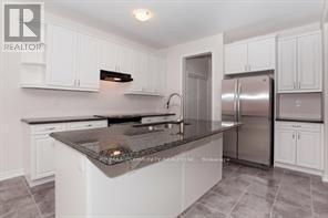 Photo - 369 Falling Green Cres