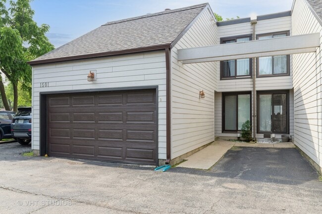 Photo - 1501 Topp Ln Townhome