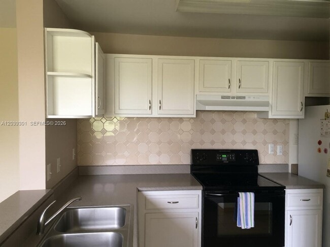 Photo - 7511 Seurat St Unit 0