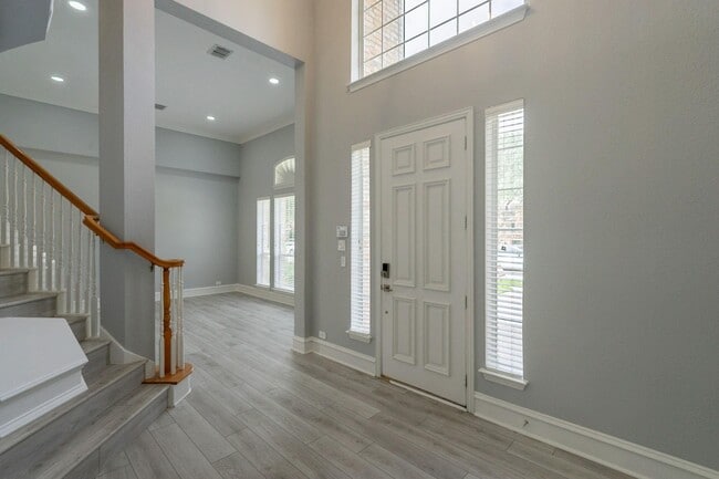 Photo - 7728 Saragosa Creek Dr