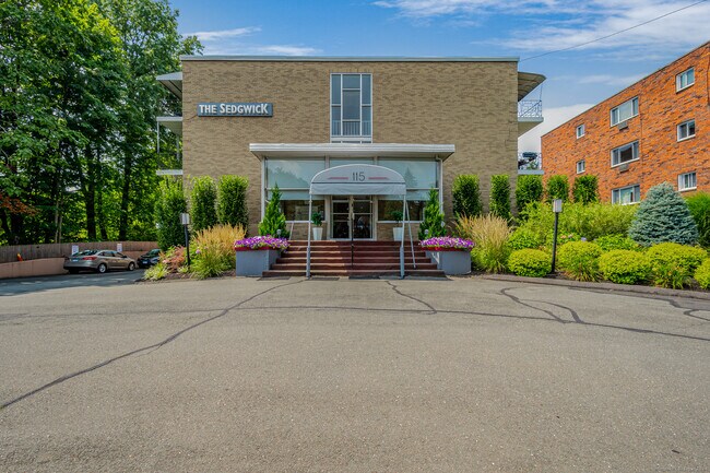 Building Photo - 115 S Main St Unit A3