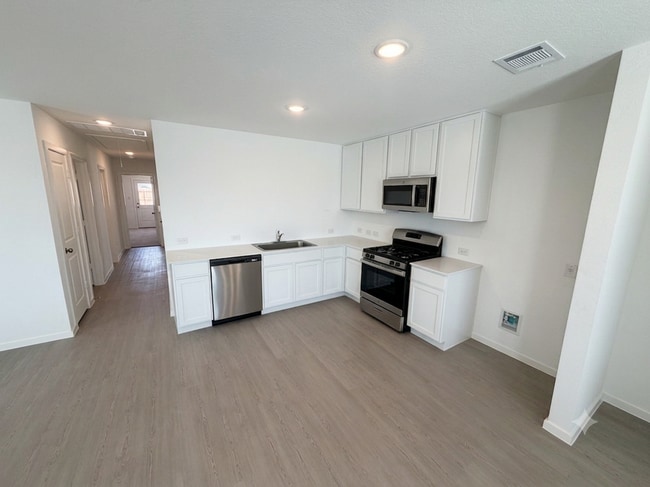 Photo - 6630 Coquina Cv