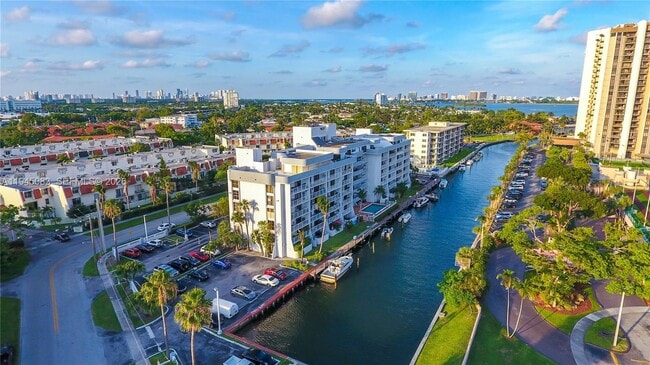 Photo - 1650 NE 115th St Unit 505