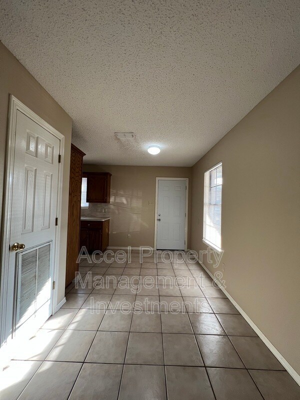 Photo - 2103 N Paradise Dr Unit #4