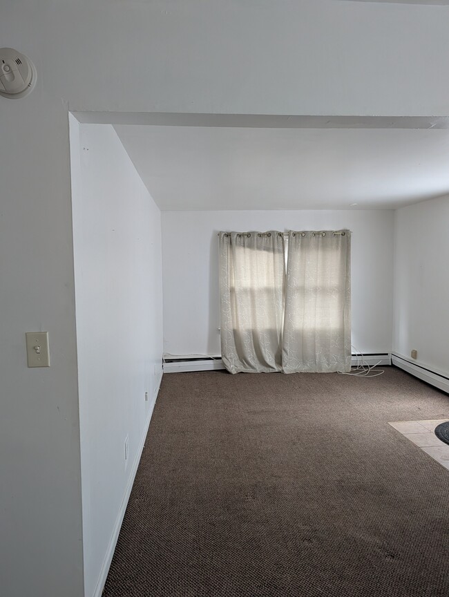 Photo - 23 1/2 Church St