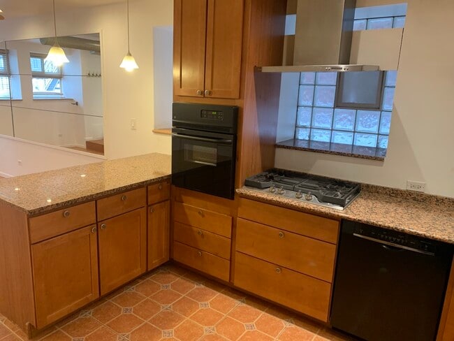 Photo - 2620 Dayton N St Unit G