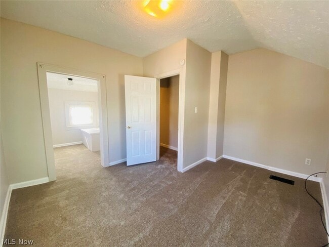 Photo - 748 Merton Ave