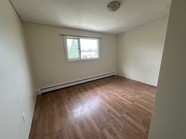 Photo - 1255-3001255 Douglas St