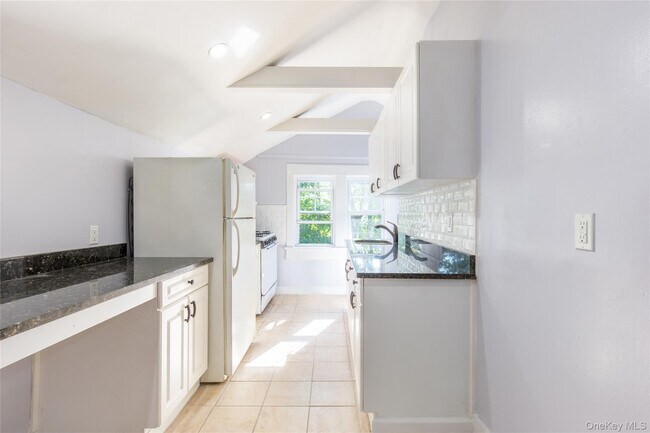 Photo - 440 Sixth Ave Unit 3