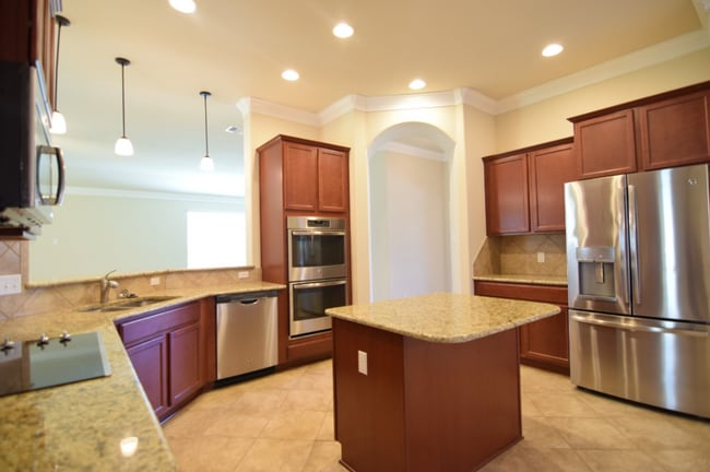 Photo - 818 Valentino Dr