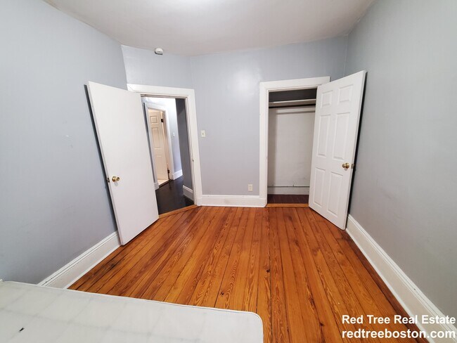 Photo - 846 Huntington Ave Unit 3