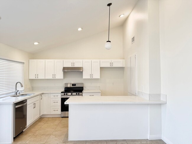 Photo - Beautifully updated single-family home 4 b...