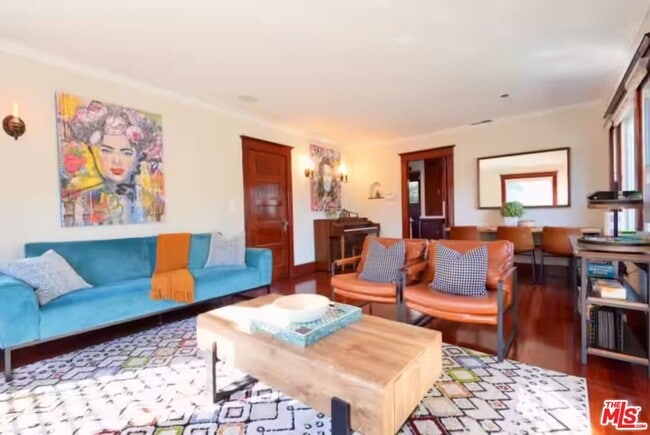 Photo - 4253 Fountain Ave