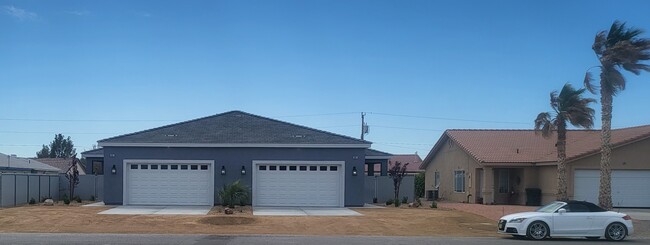 Building Photo - 1800 Galaxy St Unit A