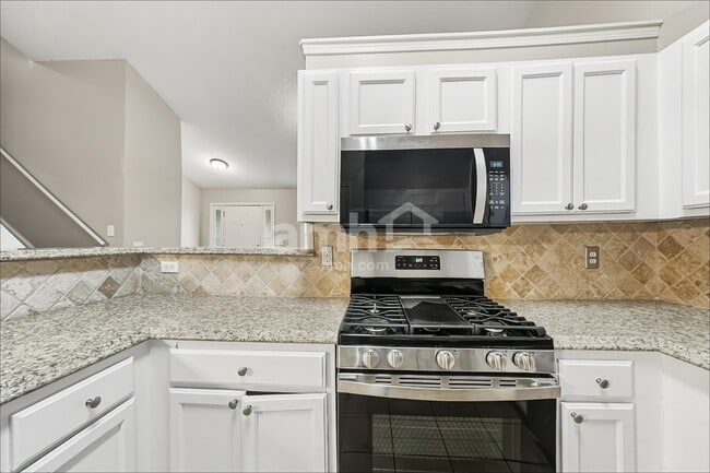 Photo - 3276 Peach Ct NW