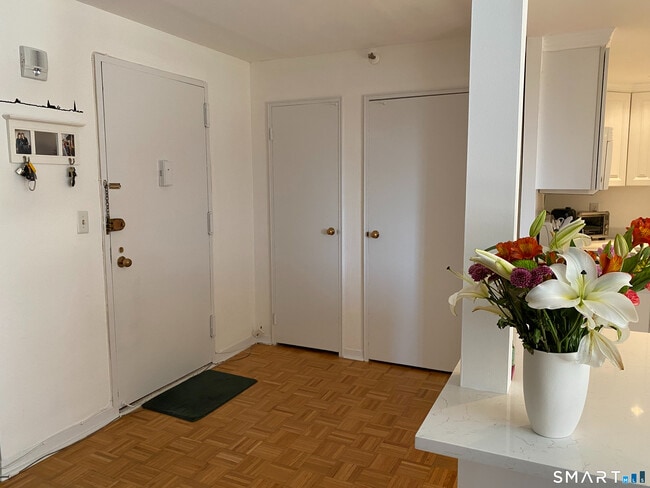 Photo - 143 Hoyt St Unidad APT 4K