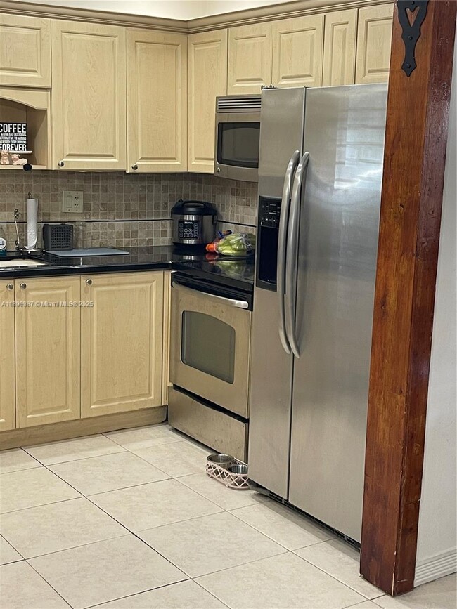 Photo - 12810 SW 43rd Dr Unit 115-B