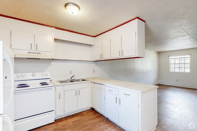 1BD 1BA 800SF 1C