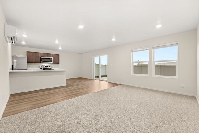 Photo - 10239 Sorenstam Rd