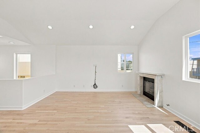 Photo - 137 Lyndon St