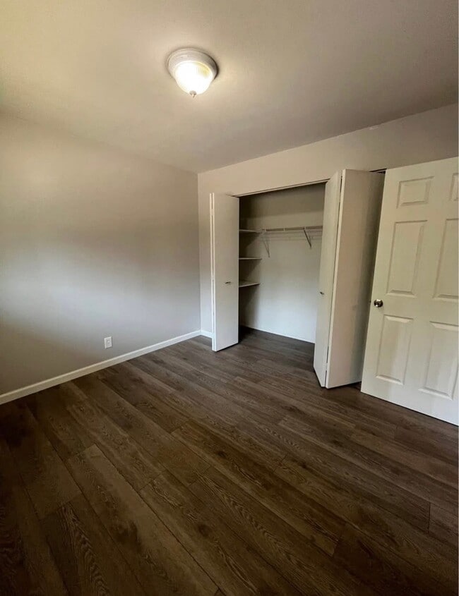 2260 Starling Airport Rd