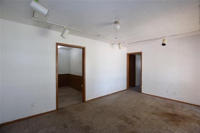 Photo - 4320 Bonaparte Blvd